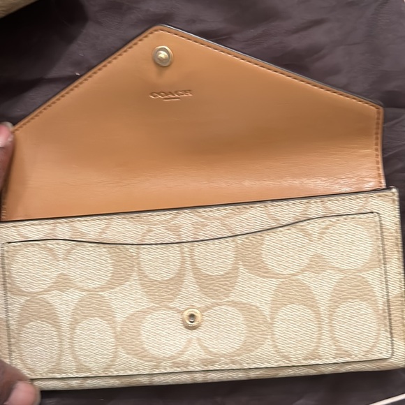 EUC Coach Reversible Tote With Attached Pouch, Wallet, Duster. - Picture 5 of 6